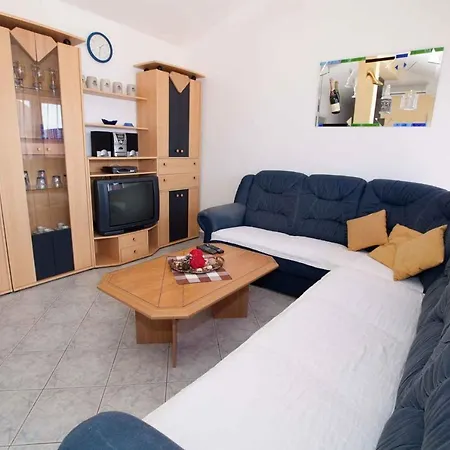 Appartamento In 14035 Crikvenica